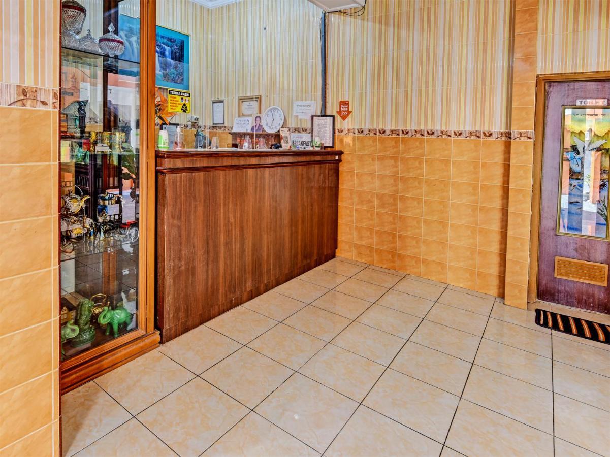 Collection O 91489 Hotel Tanjung Permata Cilacap Luaran gambar