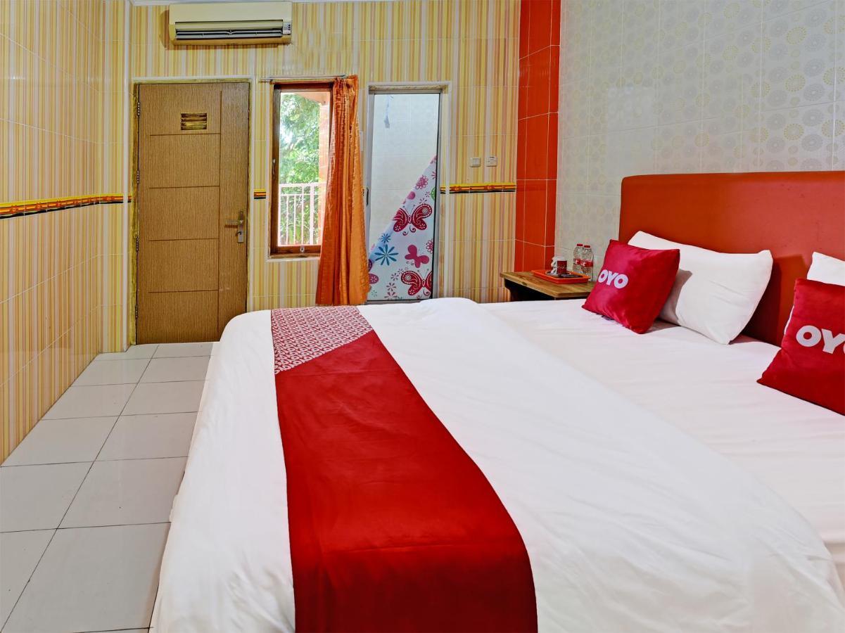 Collection O 91489 Hotel Tanjung Permata Cilacap Luaran gambar