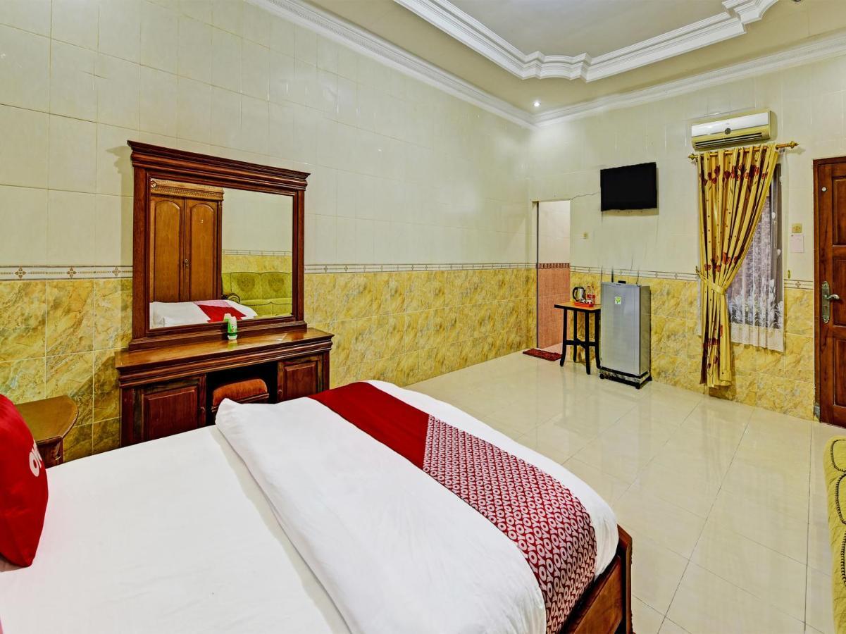 Collection O 91489 Hotel Tanjung Permata Cilacap Luaran gambar