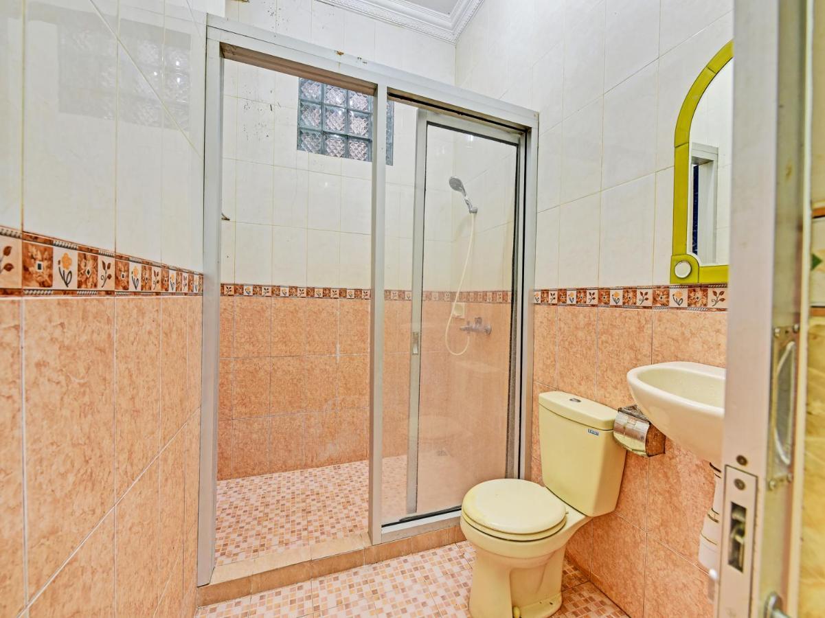 Collection O 91489 Hotel Tanjung Permata Cilacap Luaran gambar