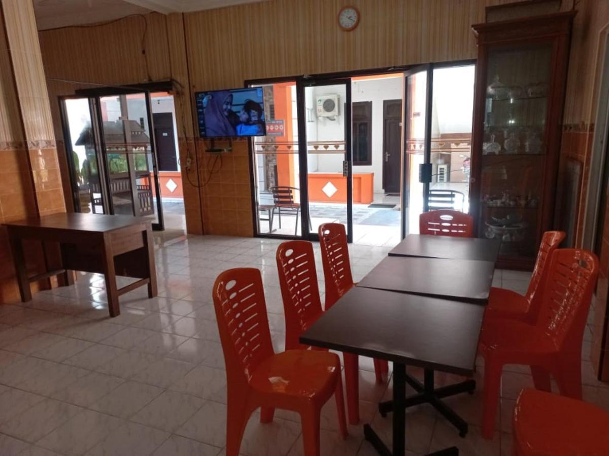 Collection O 91489 Hotel Tanjung Permata Cilacap Luaran gambar