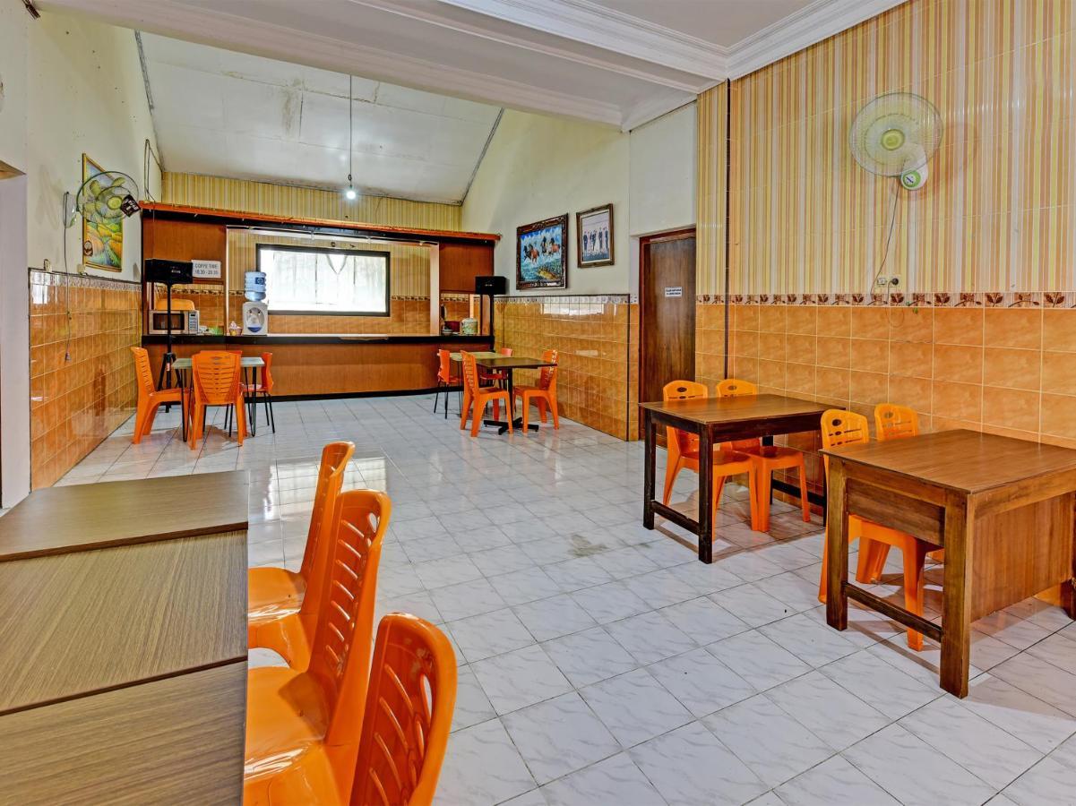 Collection O 91489 Hotel Tanjung Permata Cilacap Luaran gambar